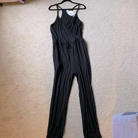 Black jumpsuit - Picture 2 of 3